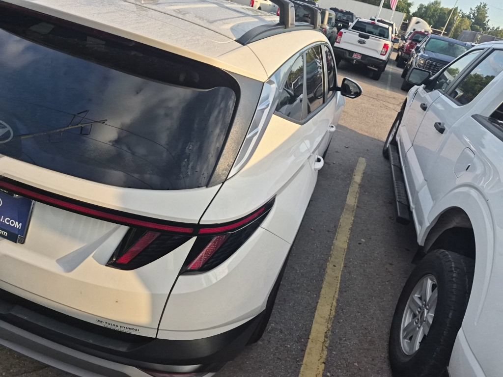 Used 2026 Hyundai Tucson SEL FWD image 17
