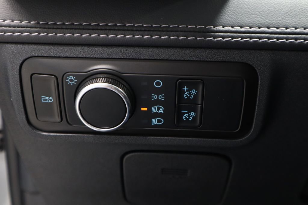 Certified 2025 Ford Mustang Premium RWD image 26