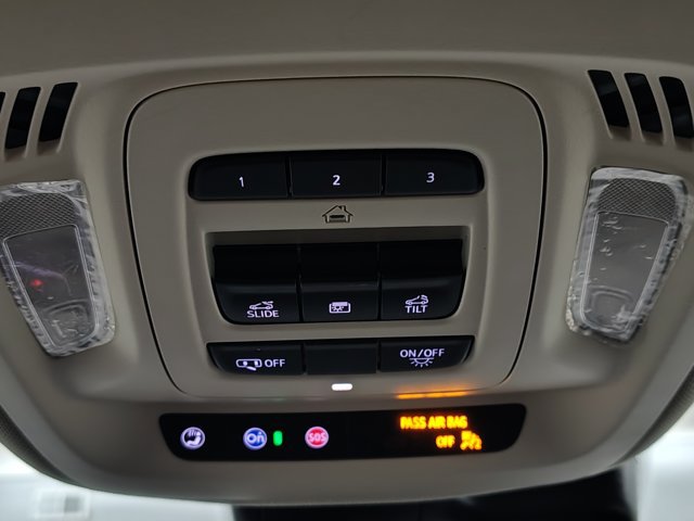 Used 2023 Buick Envision Essence w/ Technology Package I AWD/4WD image 39