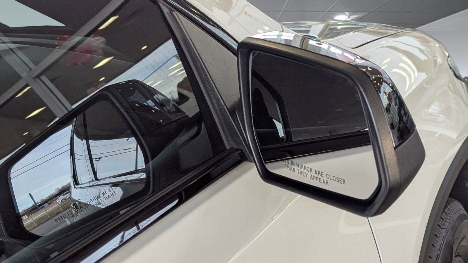 Used 2023 Chevrolet Traverse LS w/ Midnight/Sport Edition image 20