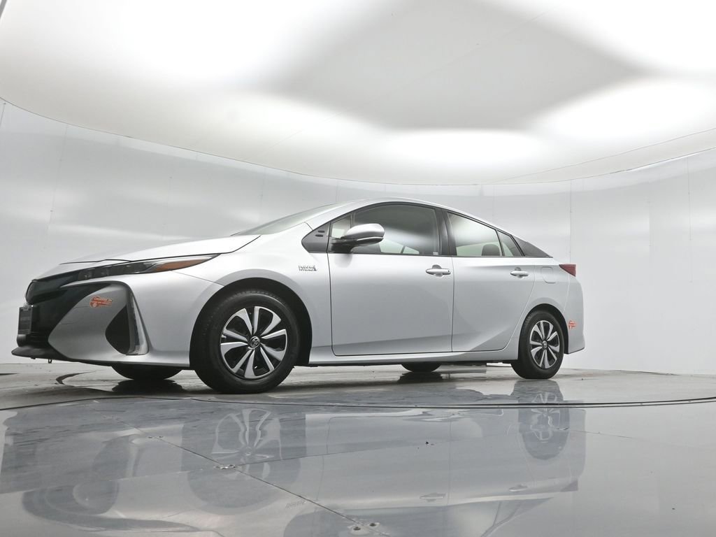 Used 2018 Toyota Prius Prime Plus w/ Carpet Mat Package FWD image 41