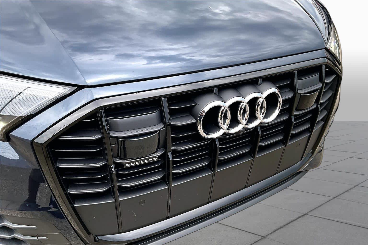 Used 2023 Audi Q7 3.0T Prestige w/ Prestige Package AWD/4WD image 30