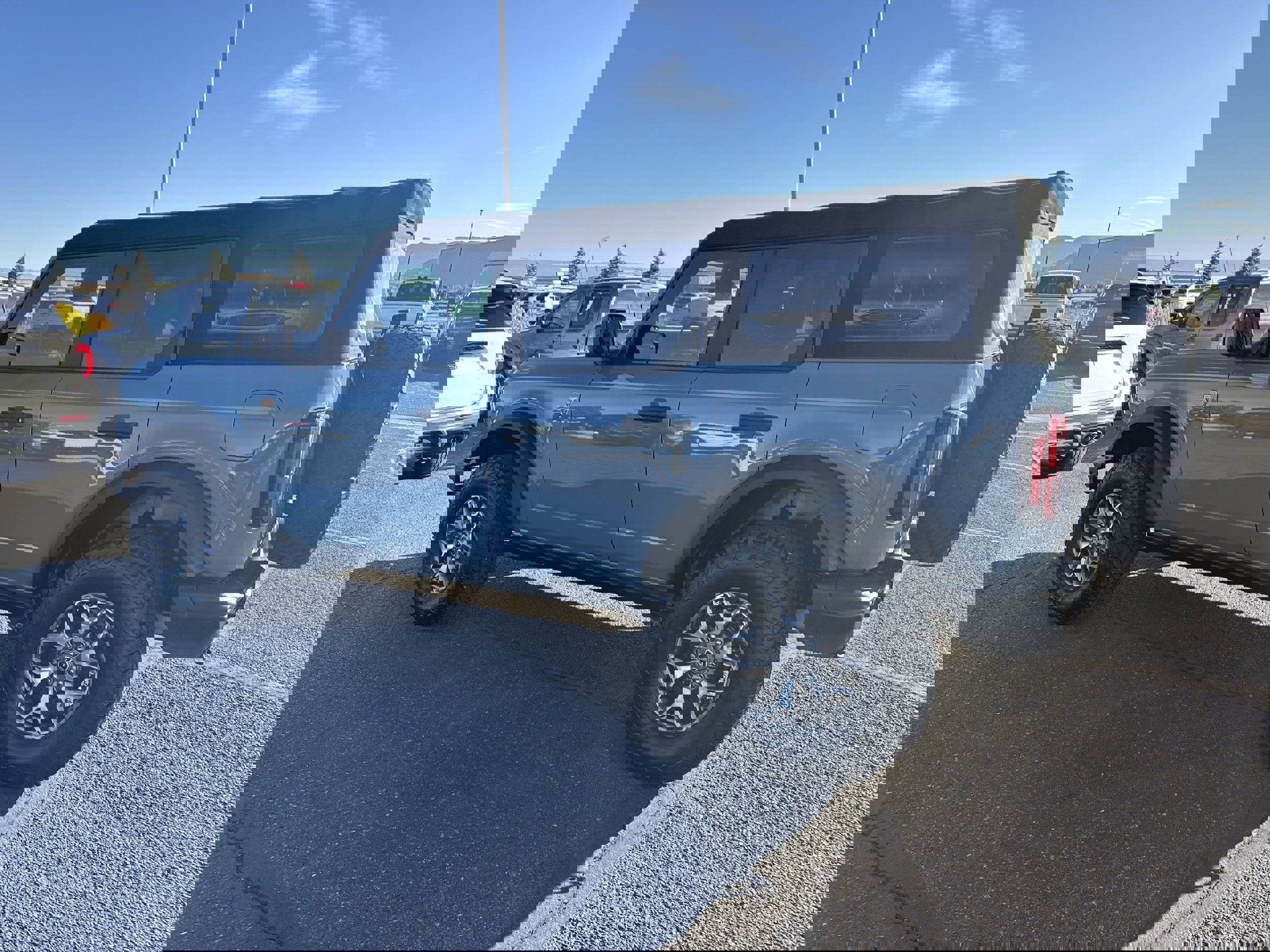 Certified 2022 Ford Bronco Badlands image 3