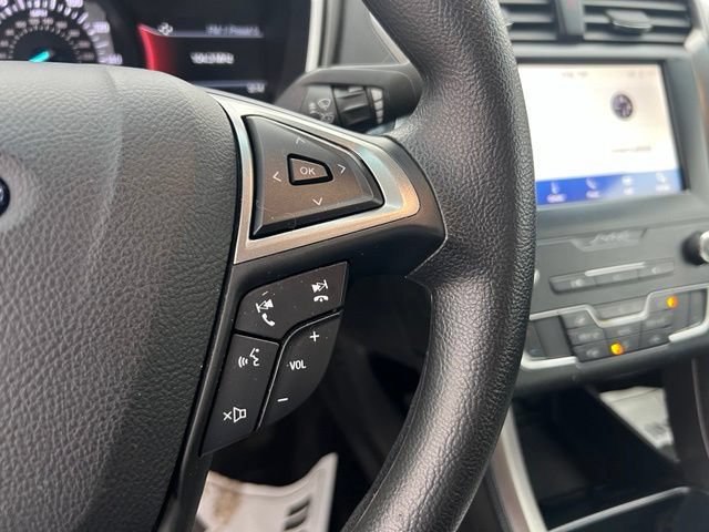Certified 2020 Ford Fusion SE FWD image 10