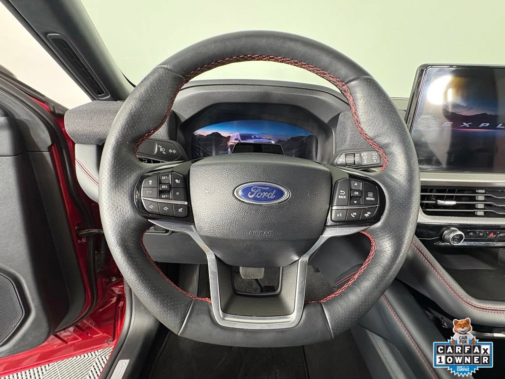 Certified 2025 Ford Explorer ST-Line w/ ST-Line Street Pack AWD/4WD image 2