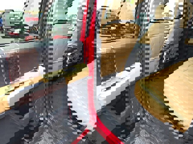 Certified 2022 Ford F350 Lariat w/ Lariat Value Package image 25