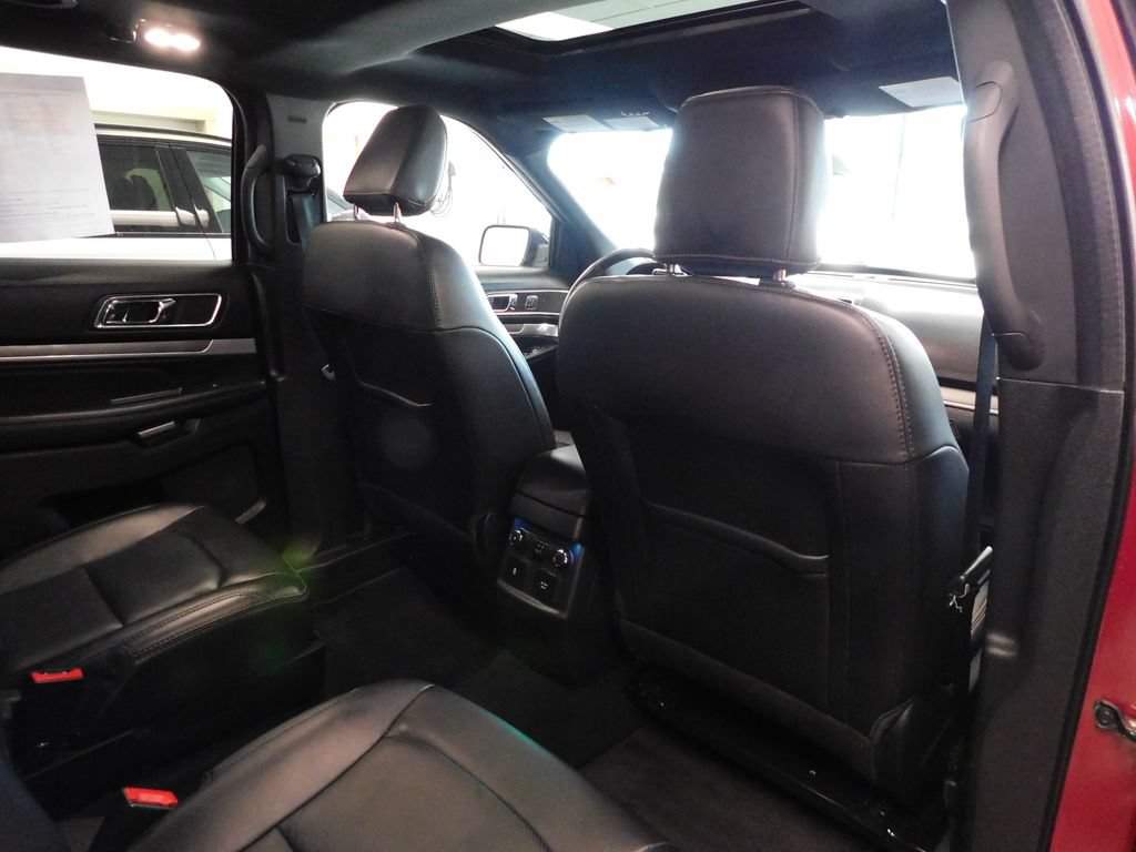 Certified 2019 Ford Explorer Sport w/ Equipment Group 401A AWD/4WD image 39