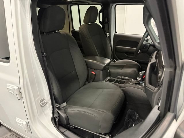 Used 2019 Jeep Wrangler Unlimited Sport S AWD/4WD image 36