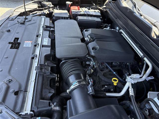 Used 2023 GMC Canyon AT4X AWD/4WD image 30