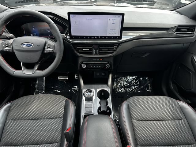 Certified 2023 Ford Escape ST-Line w/ Tech Pack #1 AWD/4WD image 15
