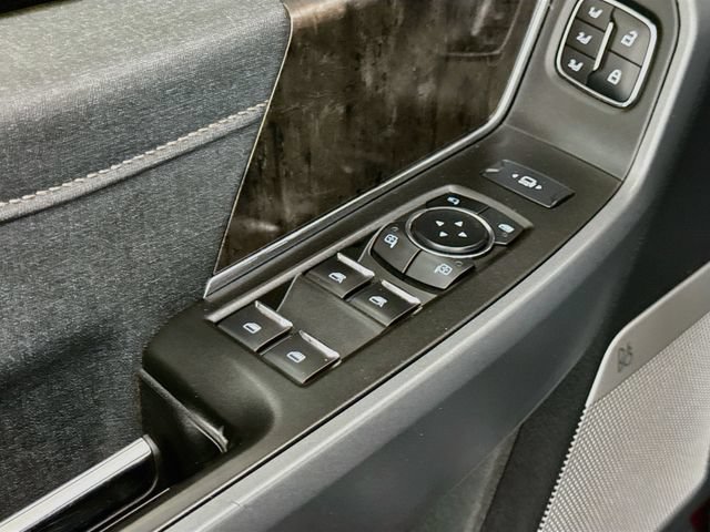 Certified 2024 Ford F350 Lariat w/ Lariat Ultimate Package AWD/4WD image 18