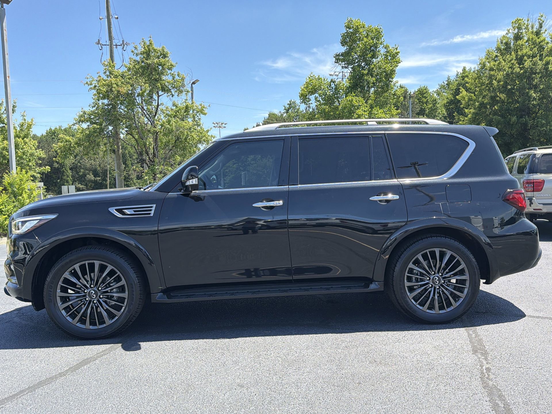 Used 2023 INFINITI QX80 Premium Select RWD image 27