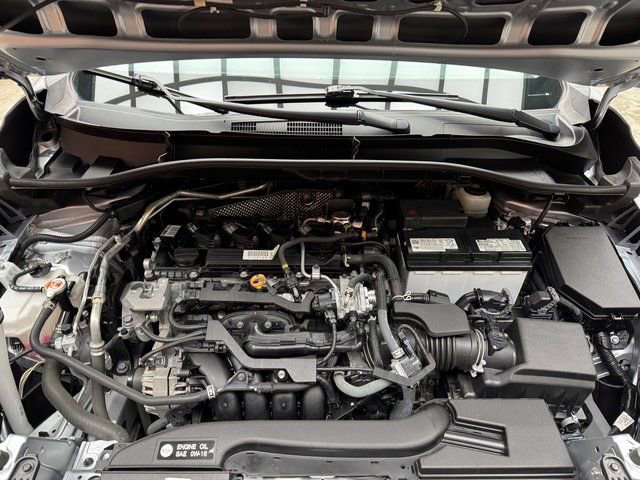 Used 2022 Toyota Corolla Cross LE image 29