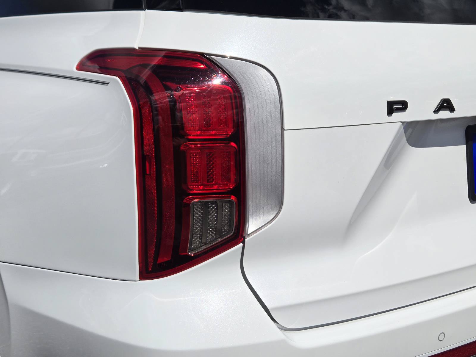 Used 2025 Hyundai Palisade Calligraphy FWD image 10