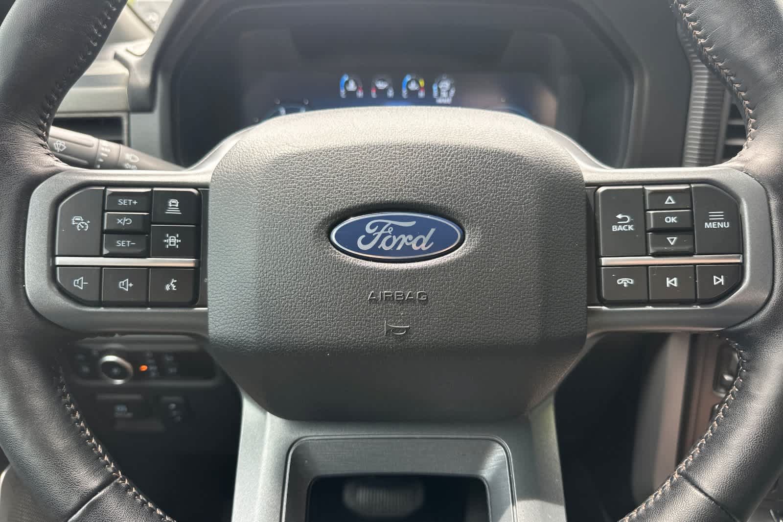 Certified 2024 Ford F150 Lariat w/ Equipment Group 502A High AWD/4WD image 23