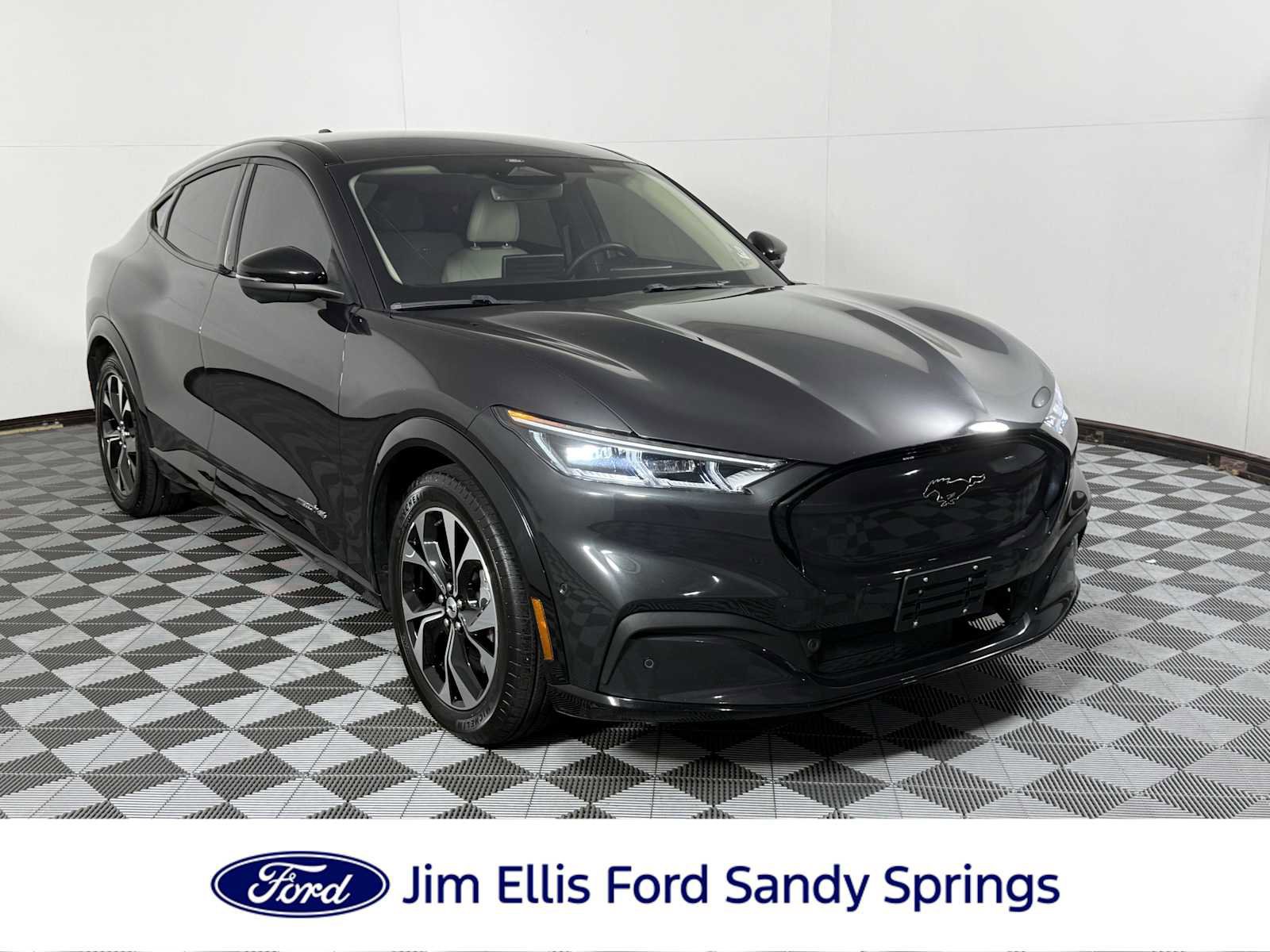 Certified 2022 Ford Mustang Mach-E Premium image 5