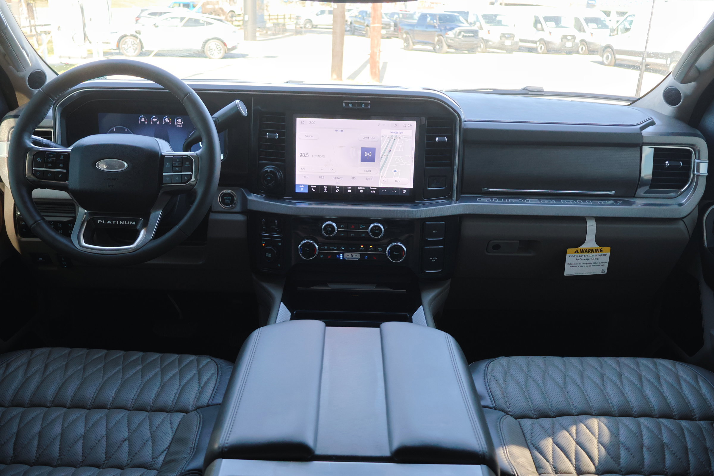 Certified 2025 Ford F350 Platinum w/ Platinum Plus Package image 28