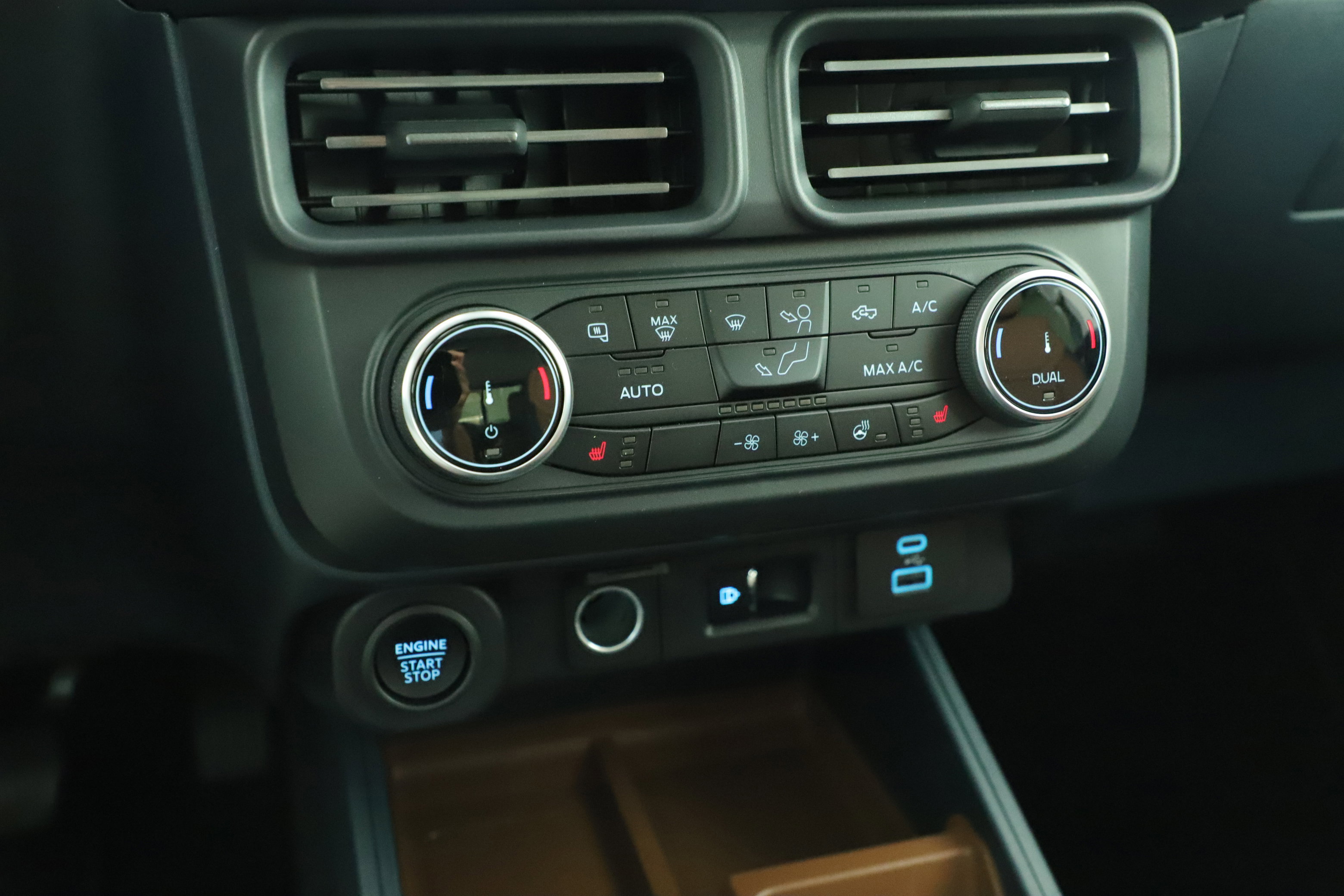 Certified 2024 Ford Maverick Lariat image 16