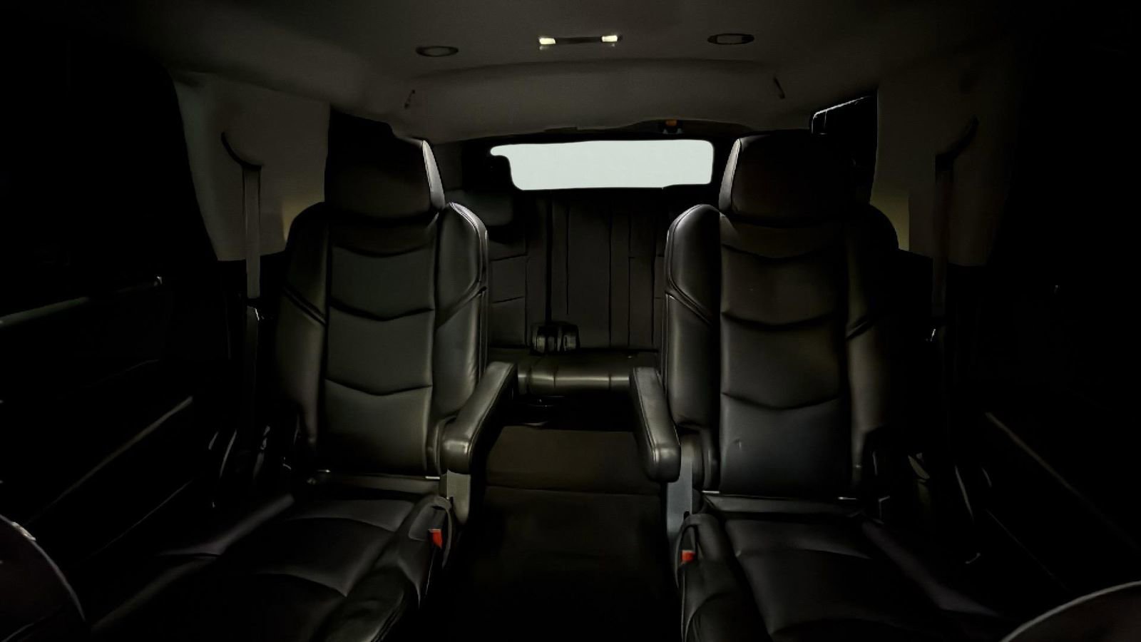 Used 2018 Cadillac Escalade Luxury image 26