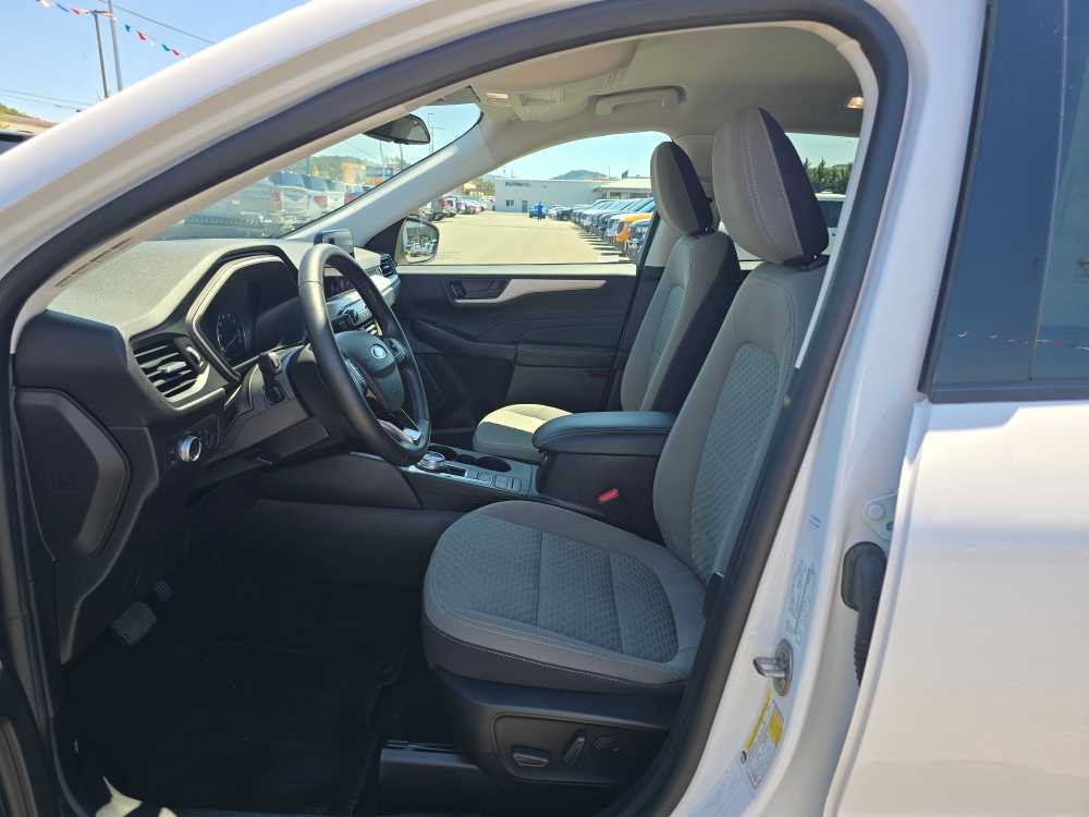 Certified 2022 Ford Escape SE w/ Convenience Package FWD image 9