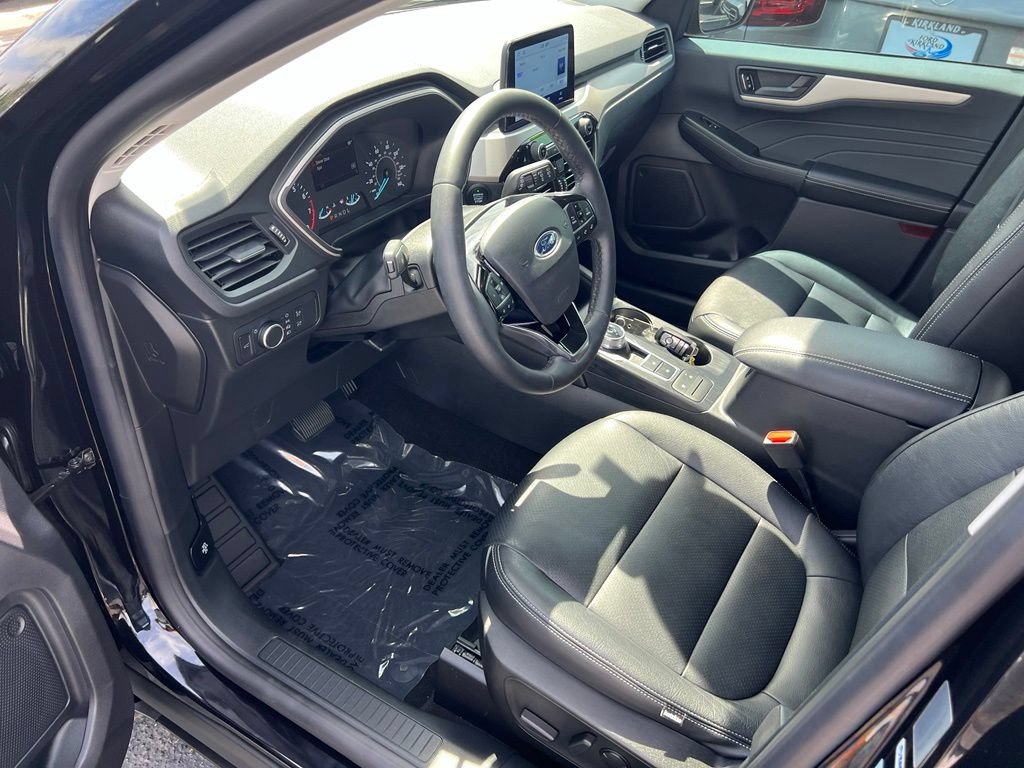 Certified 2022 Ford Escape SE w/ Convenience Package AWD/4WD image 10