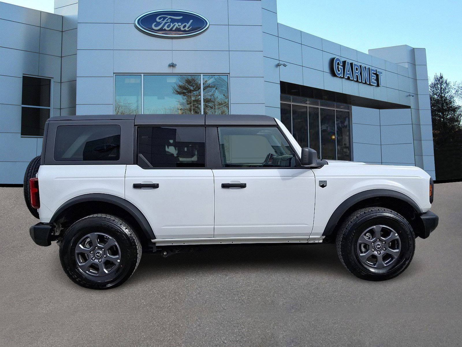 Certified 2025 Ford Bronco Big Bend image 5