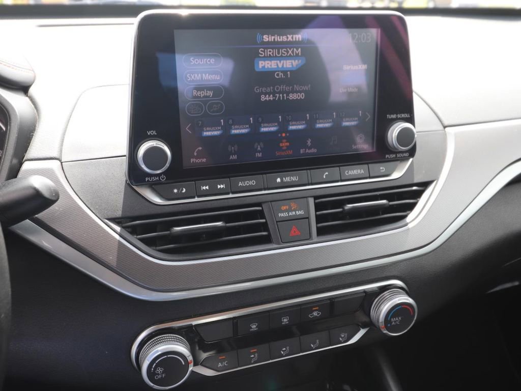 Used 2024 Nissan Altima 2.5 SR FWD image 18