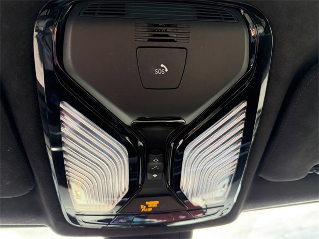 Used 2022 BMW X7 M50i w/ Cold Weather Package image 35