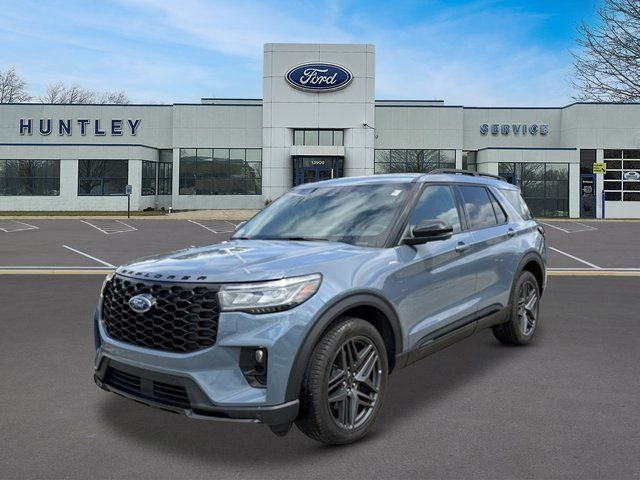 Certified 2025 Ford Explorer ST-Line w/ Premium Package AWD/4WD image 1
