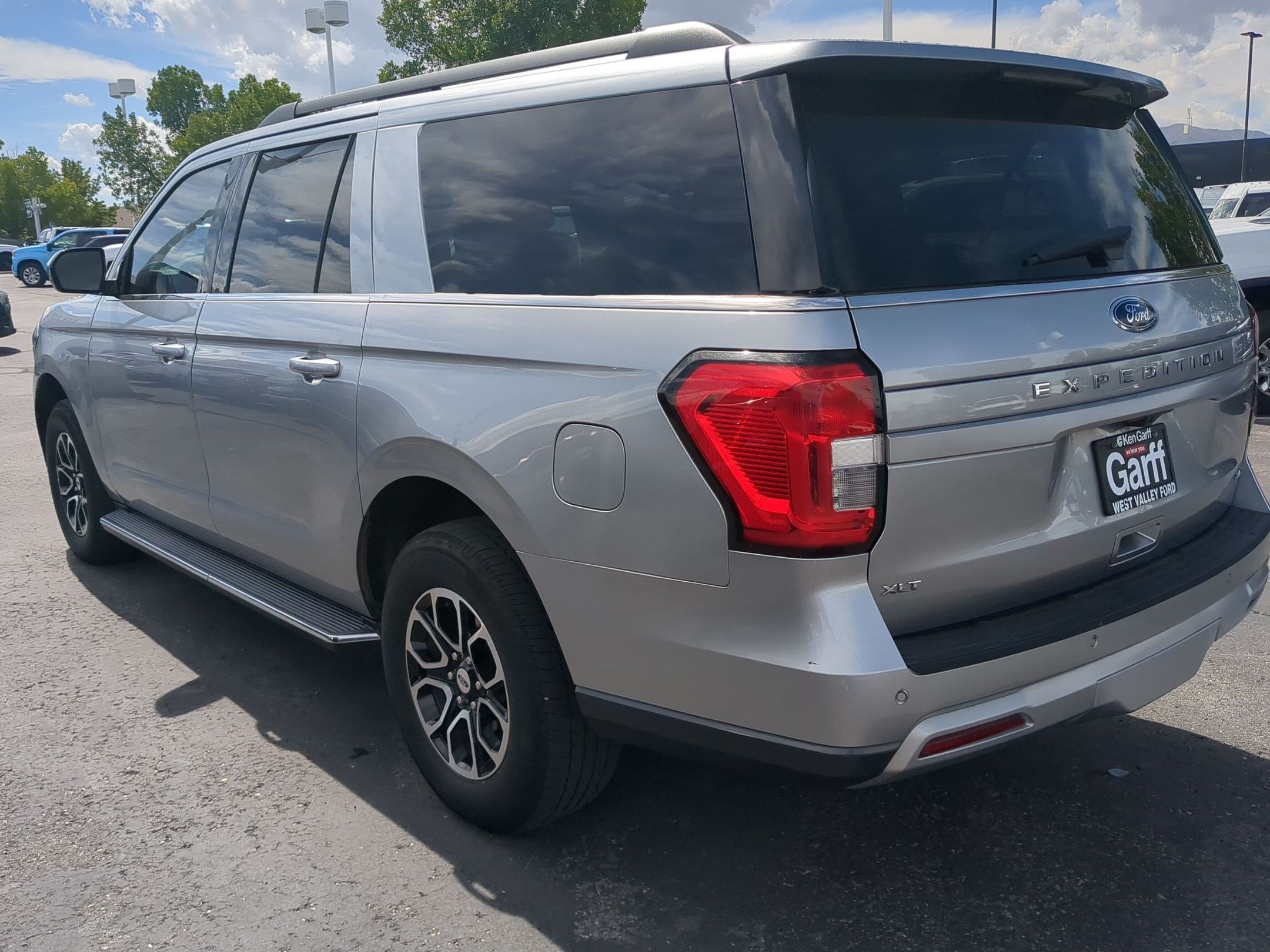 Certified 2023 Ford Expedition Max XLT AWD/4WD image 9
