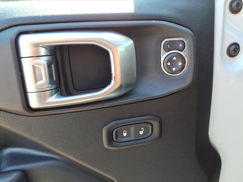 Used 2021 Jeep Wrangler Sport image 16