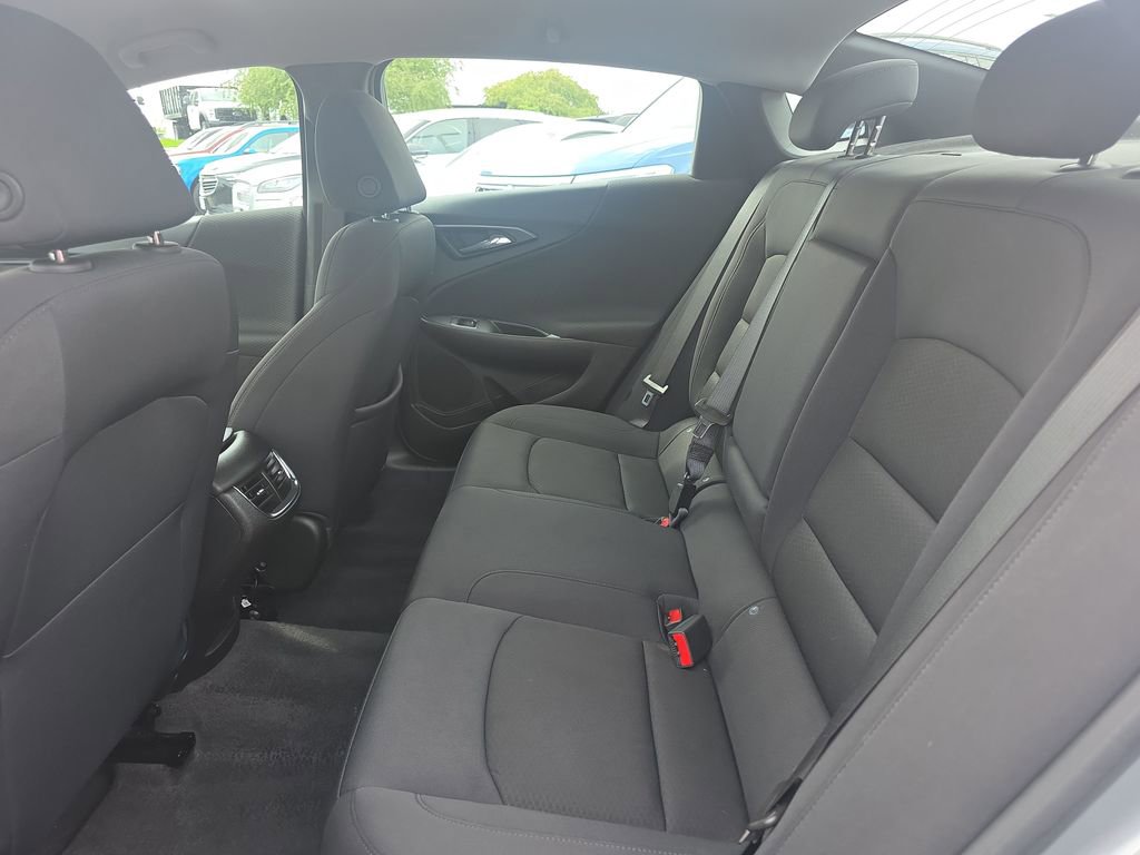 Used 2023 Chevrolet Malibu LT FWD image 37