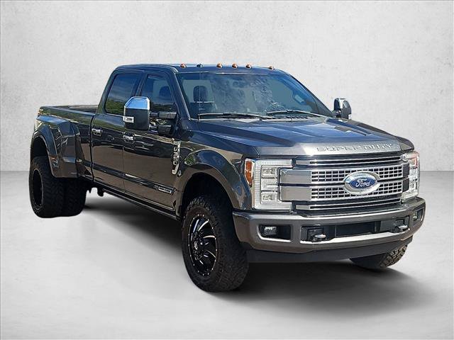 Certified 2018 Ford F350 Platinum w/ Platinum Ultimate Package AWD/4WD image 4