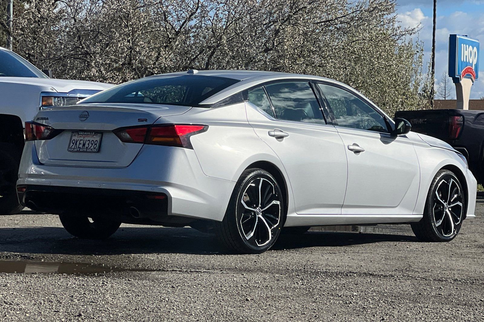 Used 2024 Nissan Altima 2.5 SR image 5