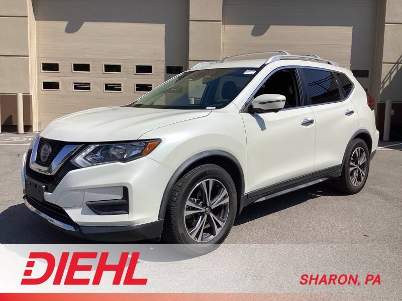 Used 2019 Nissan Rogue SV w/ Premium Package FWD image 4
