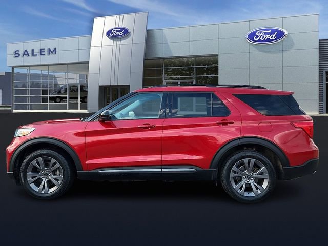 Certified 2023 Ford Explorer XLT w/ Equipment Group 202A image 5