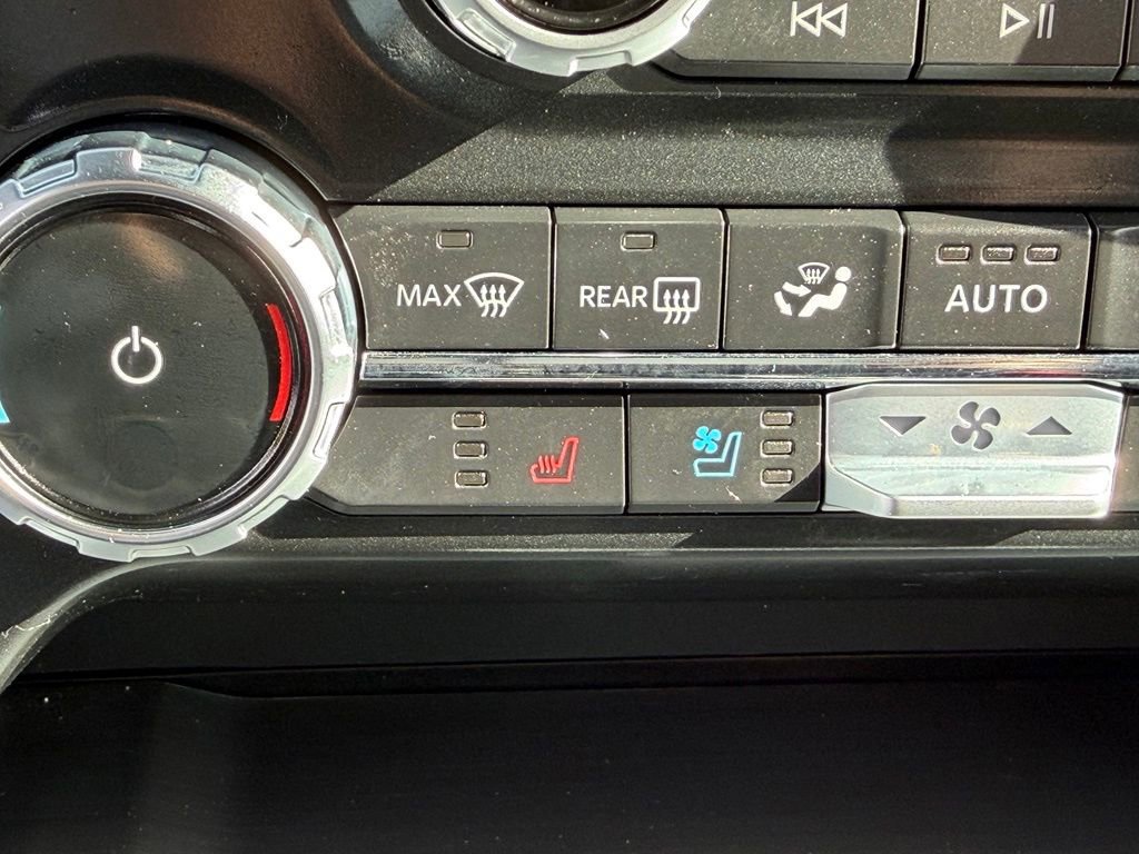 Certified 2022 Ford F150 Lariat AWD/4WD image 38