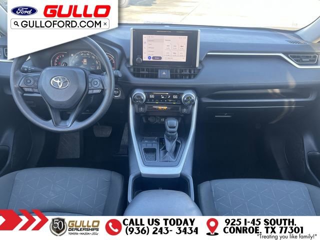Used 2025 Toyota RAV4 XLE FWD image 11