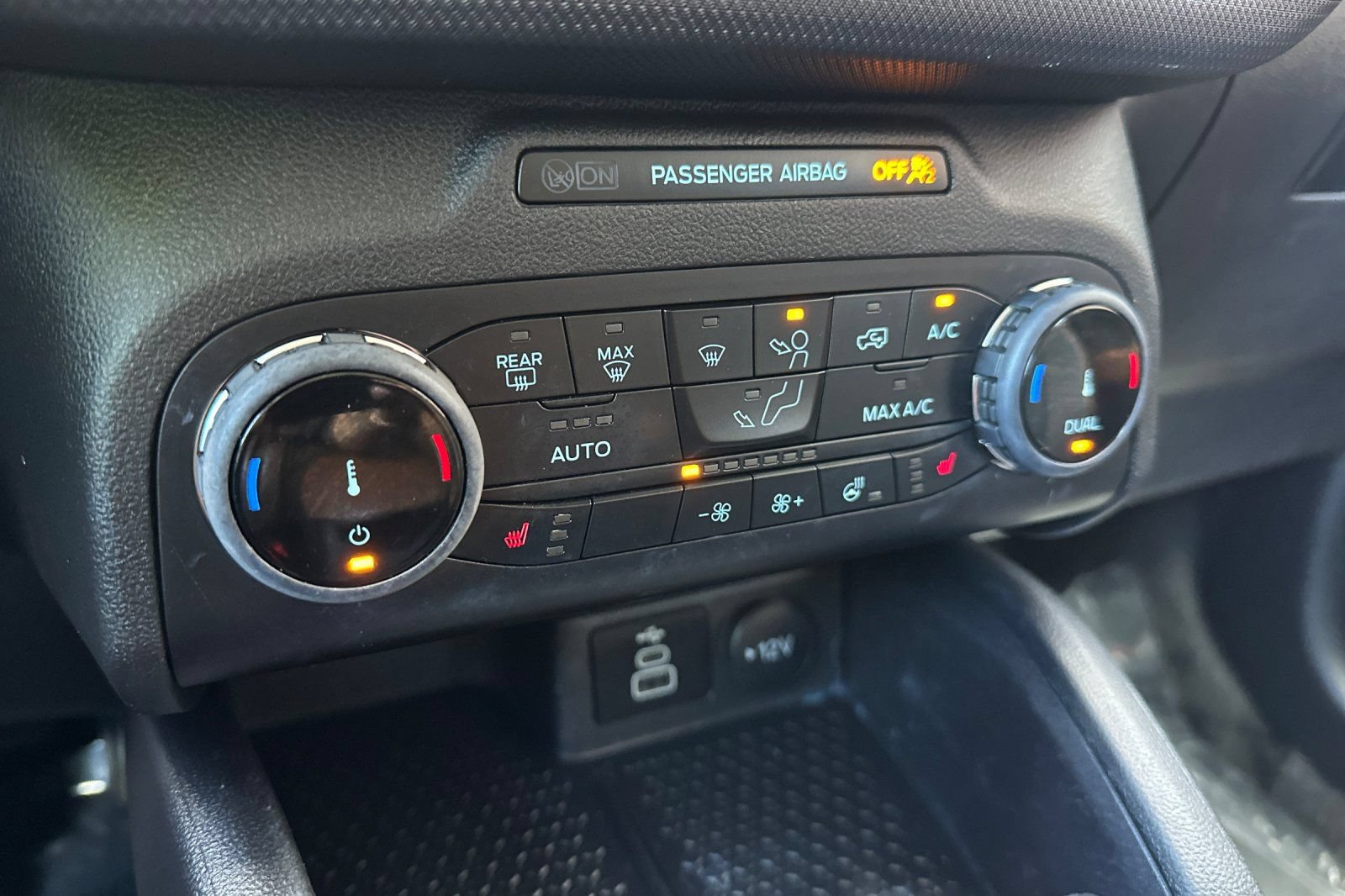 Certified 2023 Ford Bronco Sport Outer Banks AWD/4WD image 28