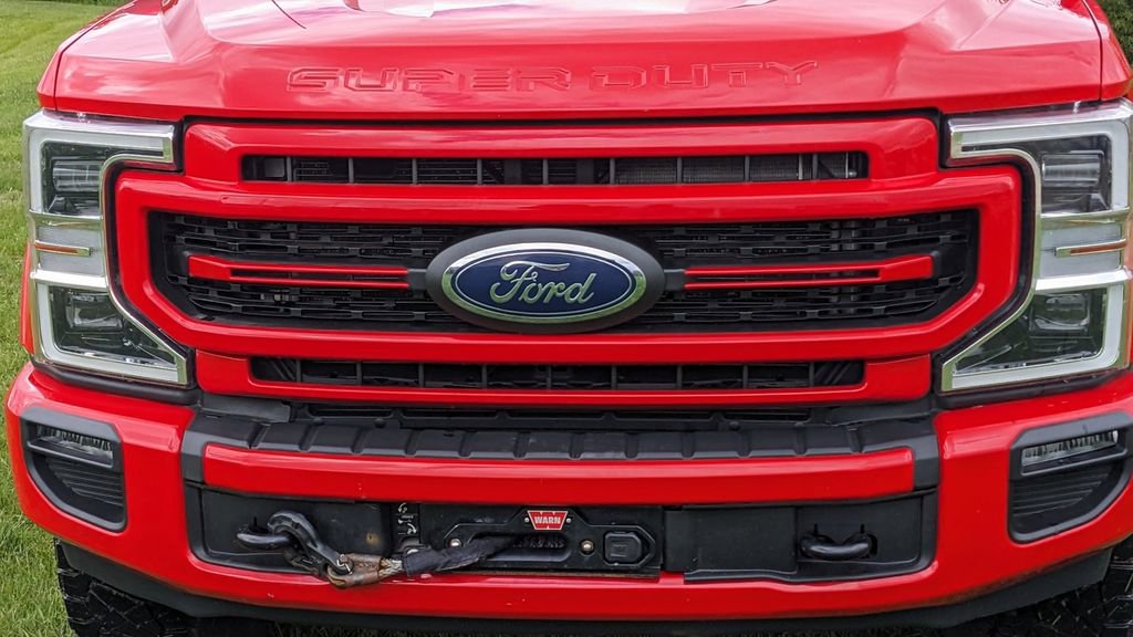 Certified 2022 Ford F350 Lariat w/ Tremor Off-Road Package AWD/4WD image 9