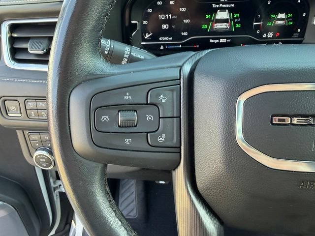 Used 2023 GMC Yukon XL Denali Ultimate AWD/4WD image 17