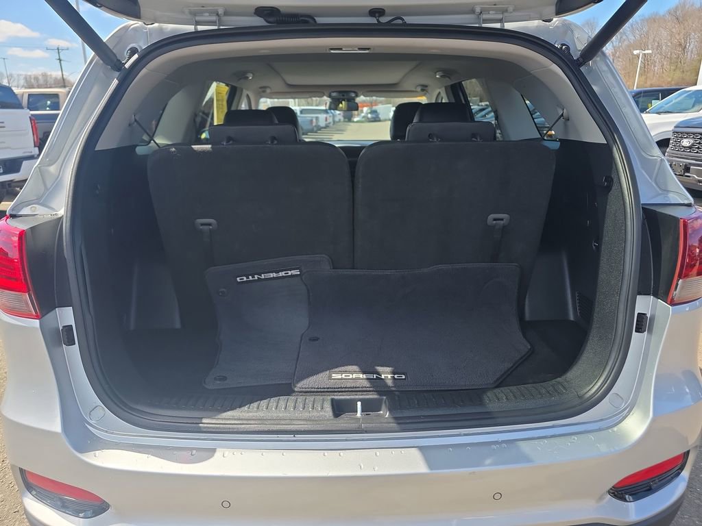 Used 2019 Kia Sorento EX AWD/4WD image 31