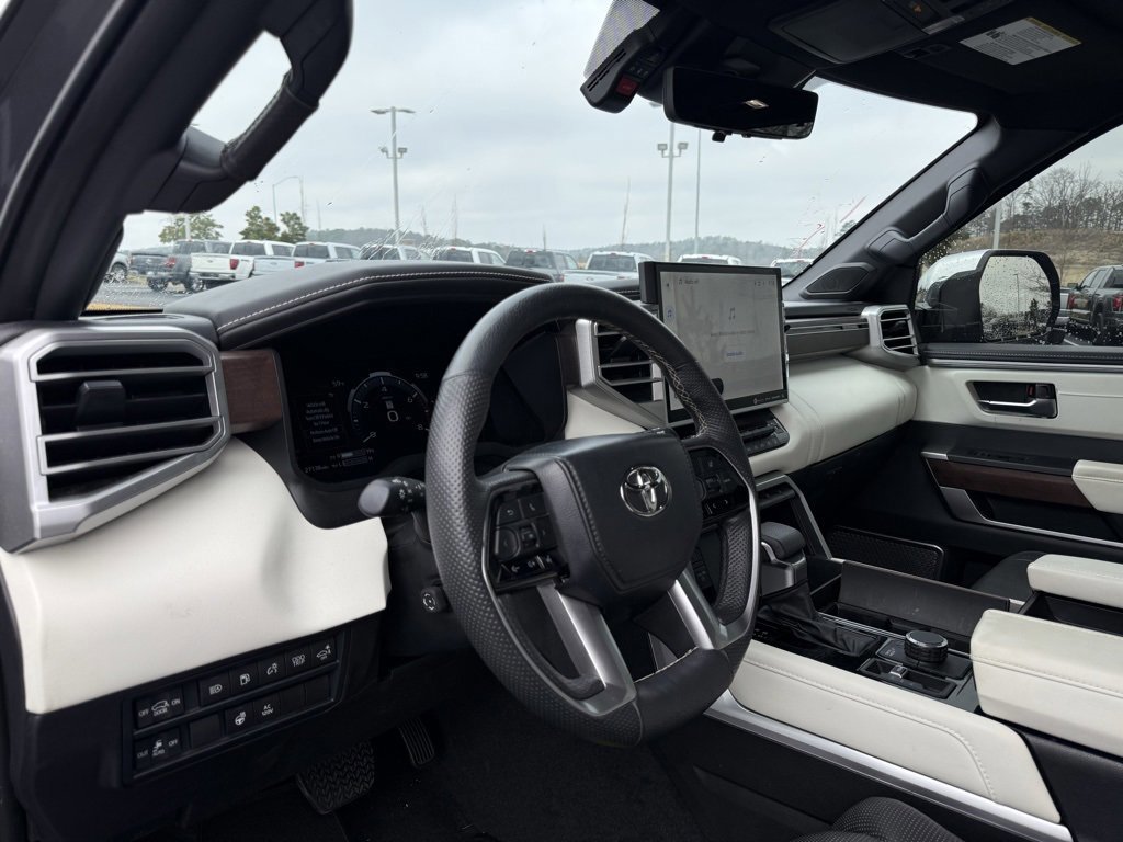 Used 2024 Toyota Sequoia Capstone image 10