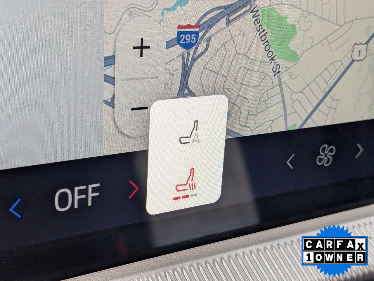 Certified 2025 Ford Explorer Active image 29