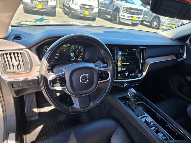 Used 2021 Volvo S60 T5 Momentum w/ Premium Package AWD/4WD image 6