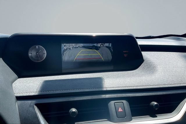 Used 2019 Lexus UX 200 w/ Premium Package FWD image 21