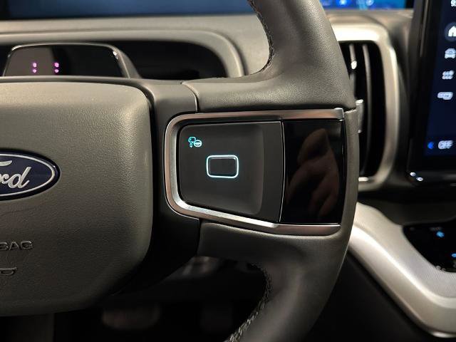 Certified 2025 Ford Expedition Active image 16