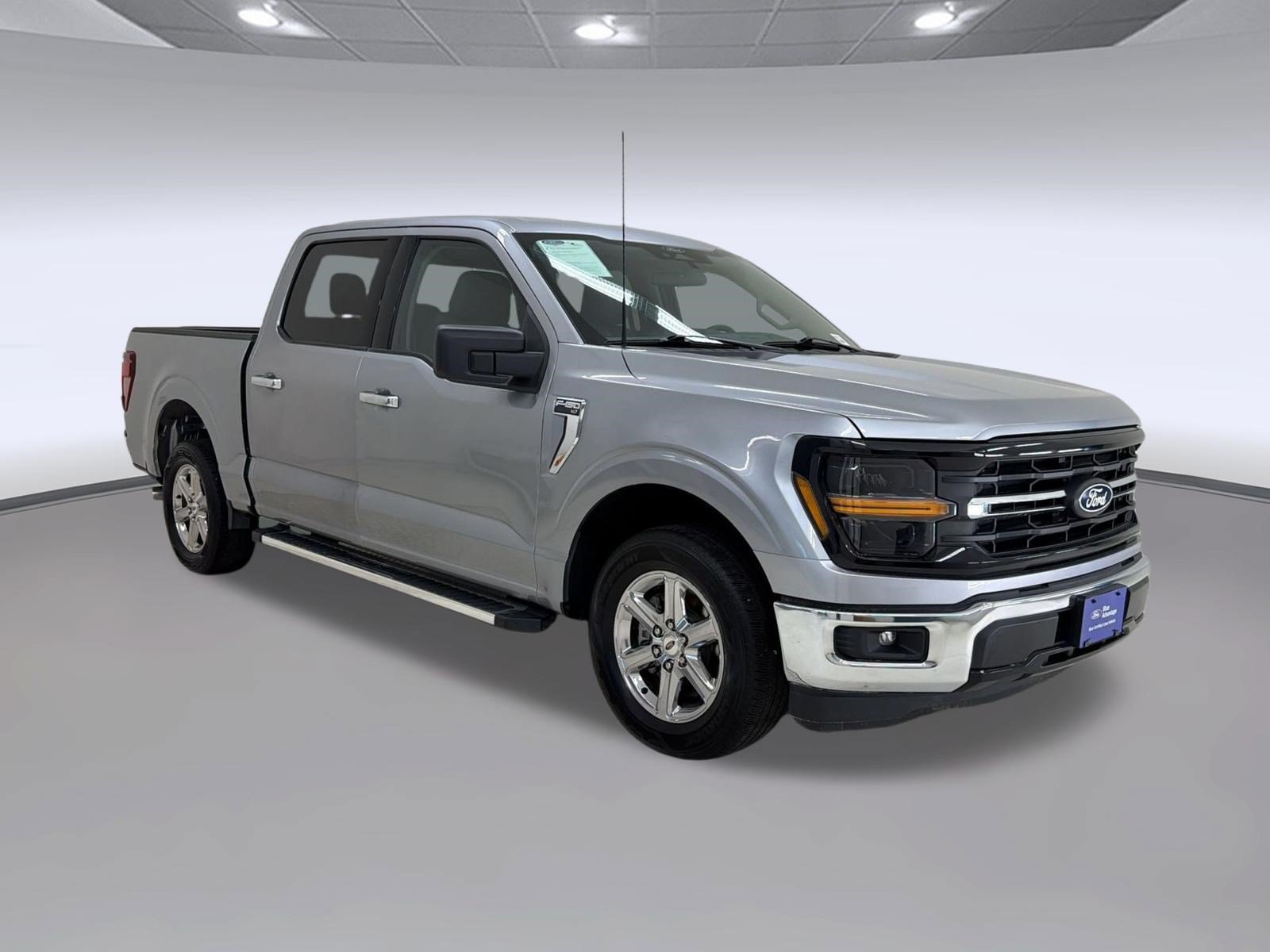 Certified 2025 Ford F150 XLT w/ Equipment Group 301A Standard RWD image 7