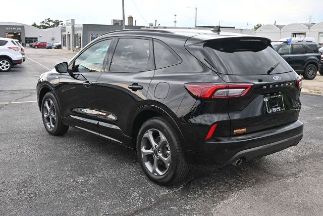 Certified 2024 Ford Escape ST-Line w/ Tech Pack #1 AWD/4WD image 11
