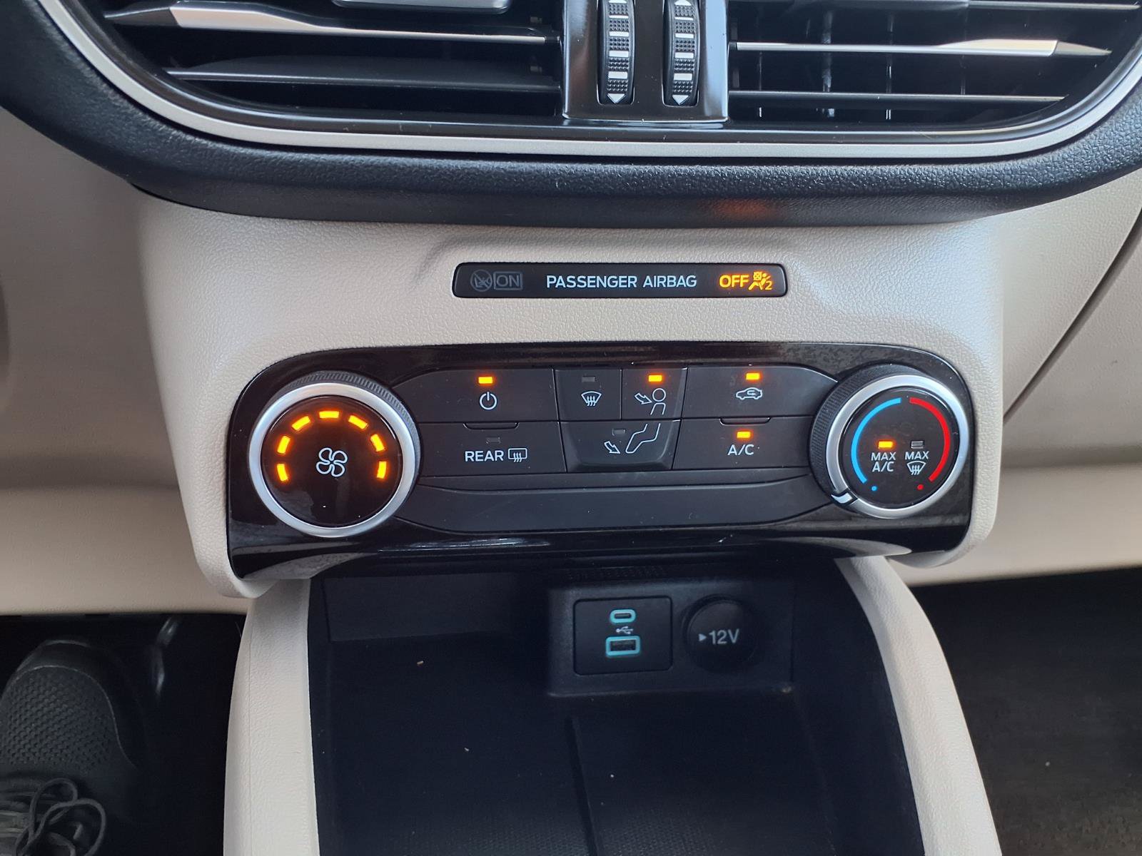 Certified 2022 Ford Escape SE FWD image 24